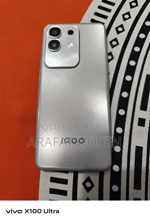 iQOO 128 GB Silver