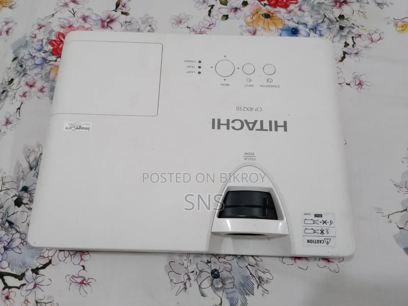 হিটাচি প্রজেক্টর