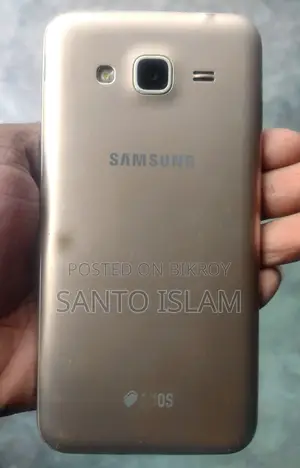 Samsung Galaxy J3 8 GB Gold
