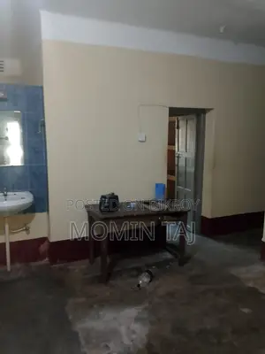 3 Bedroom House in Amber Khana for Sale
