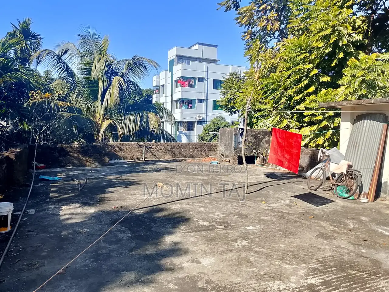 3 Bedroom House in Amber Khana for Sale