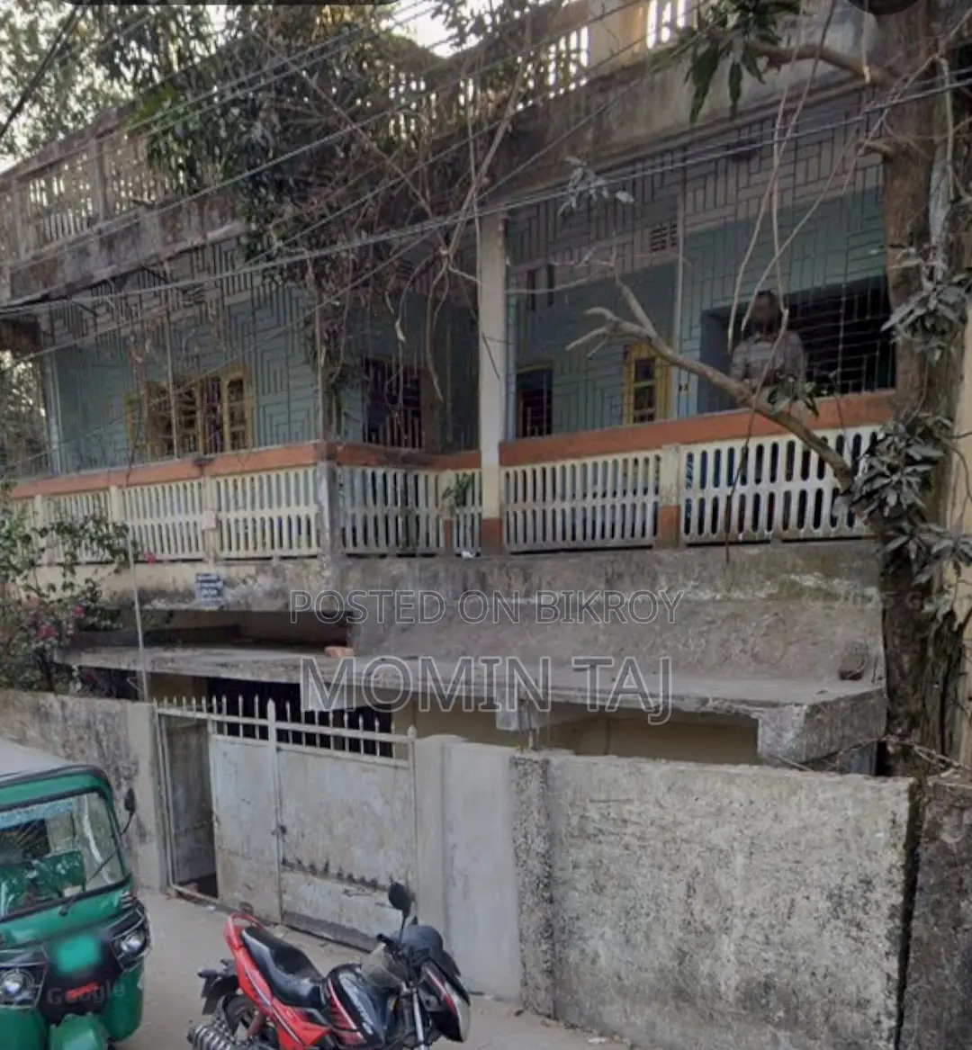 3 Bedroom House in Amber Khana for Sale