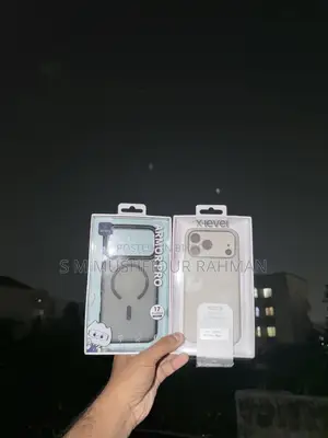 iPhone 17 Pro Max Cover