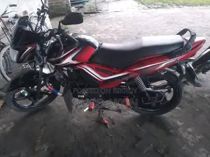 TVS Metro Plus 2024 Black