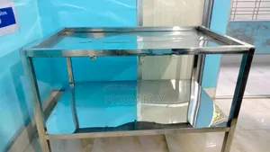 পোষা প্রাণীর সার্জারি টেবিল