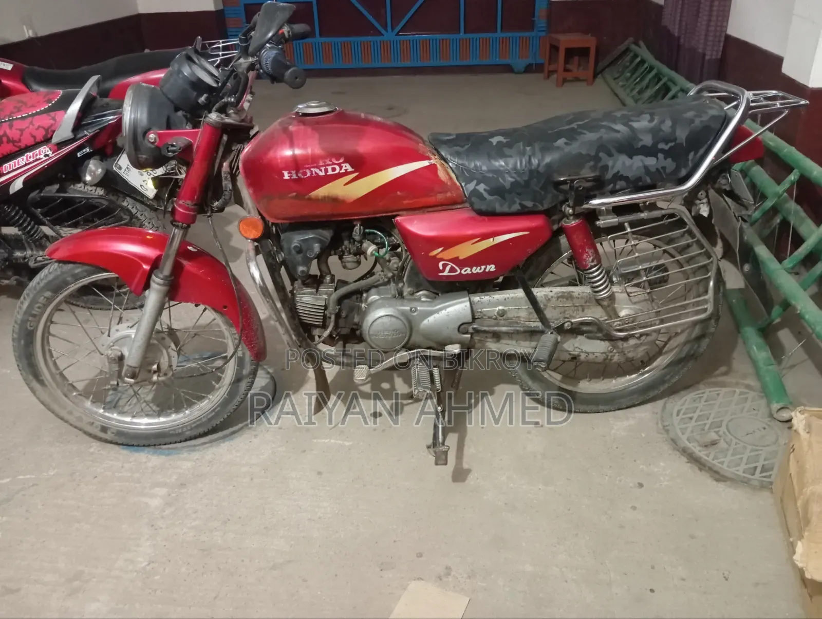 Hero Dawn 100 2004 Red