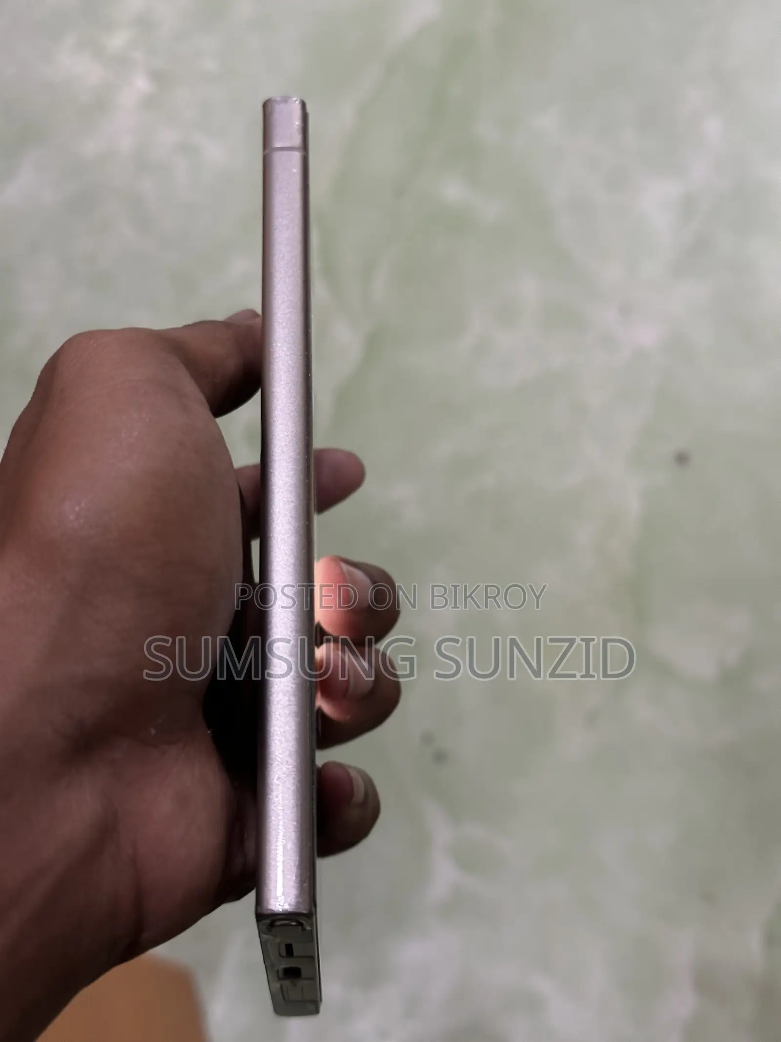New Samsung Galaxy S24 Ultra 256 GB Gold