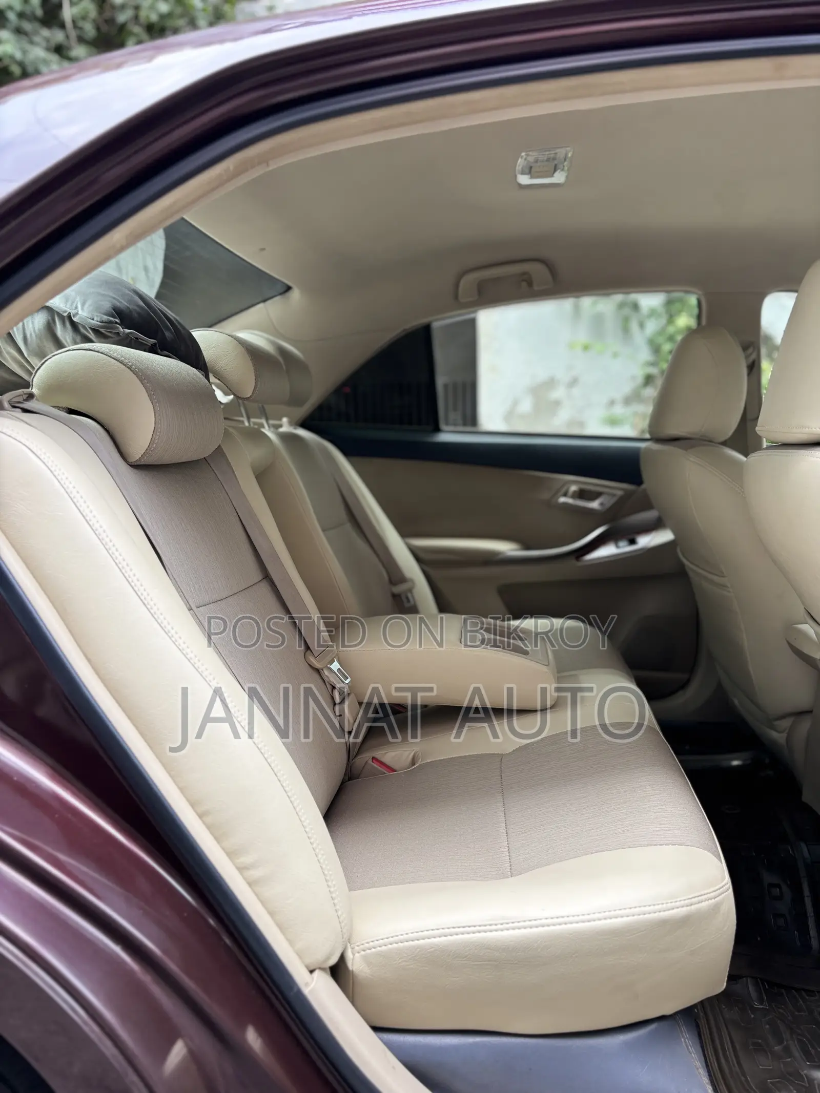 Toyota Premio 2015 Maroon