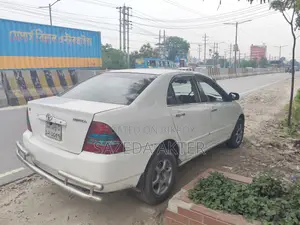Toyota Corolla X 1.3 Automatic 2000 White