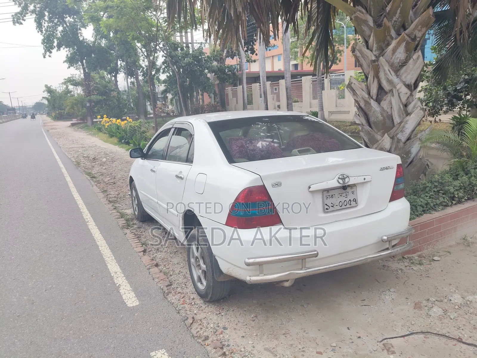 Toyota Corolla X 1.3 Automatic 2000 White