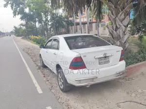 Toyota Corolla X 1.3 Automatic 2000 White