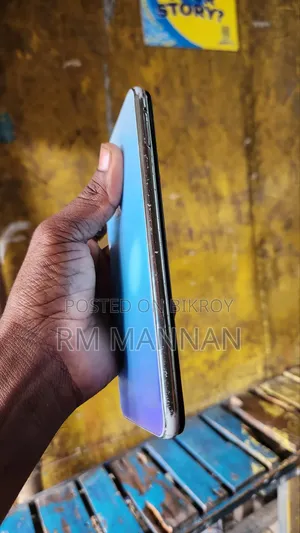 Vivo Y17 256 GB Gray