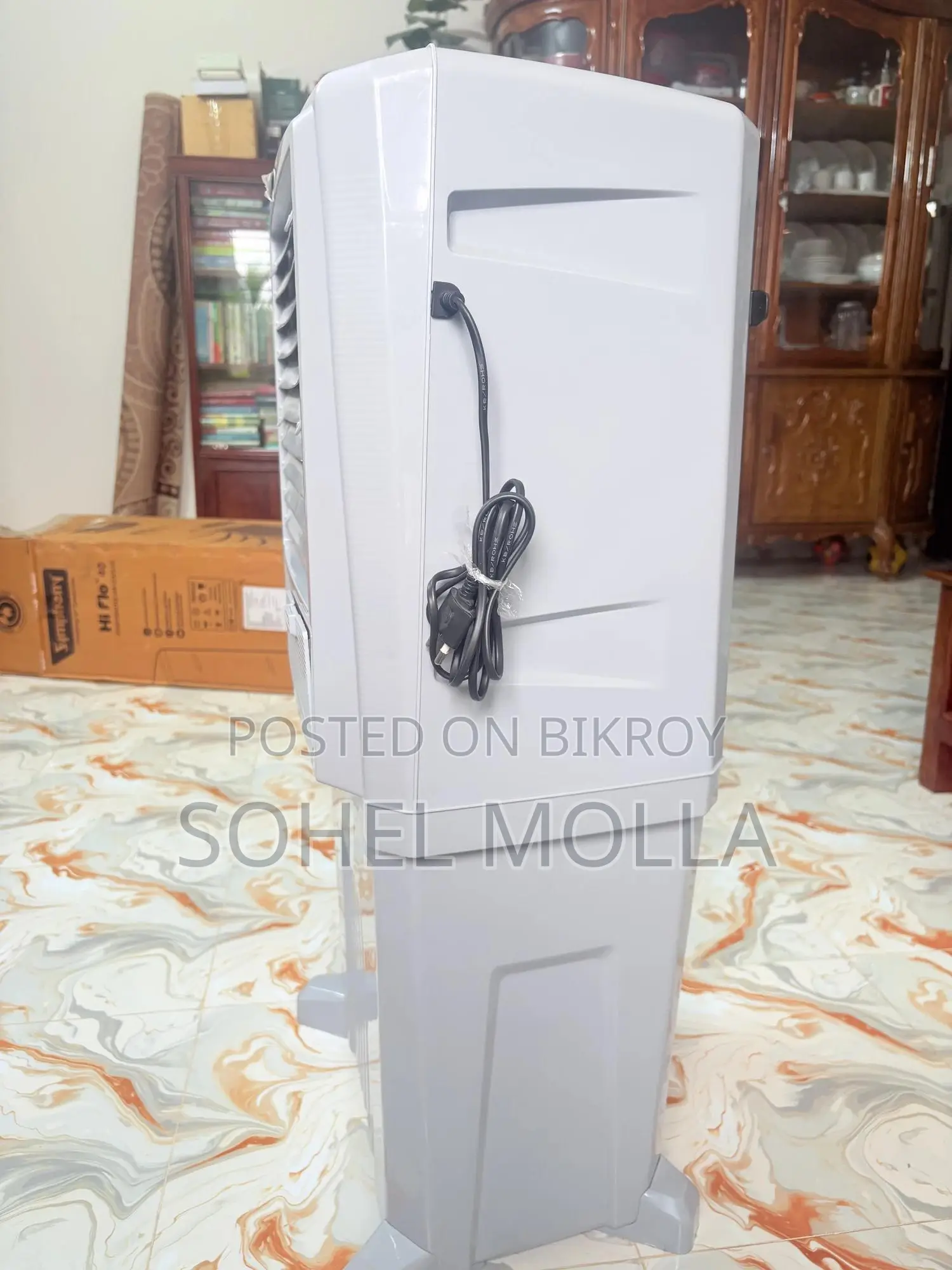 Selling a brand new air cooler.