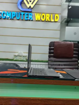 ল্যাপটপ Dell Latitude 7400 8GB Intel Core I5 SSD 256GB