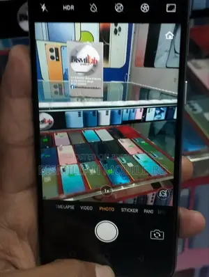 Oppo F7 128 GB