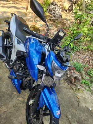 TVS Apache 160 4V 2021 Blue