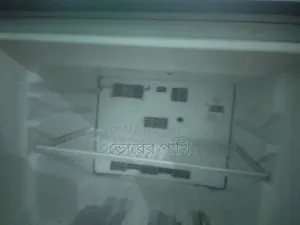 নেসোনাল ফ্রিজ