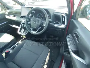 Toyota Noah 2023 Red