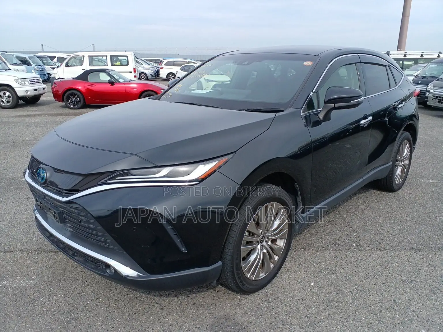 Toyota Harrier 2.5 Hybrid 2021 Black