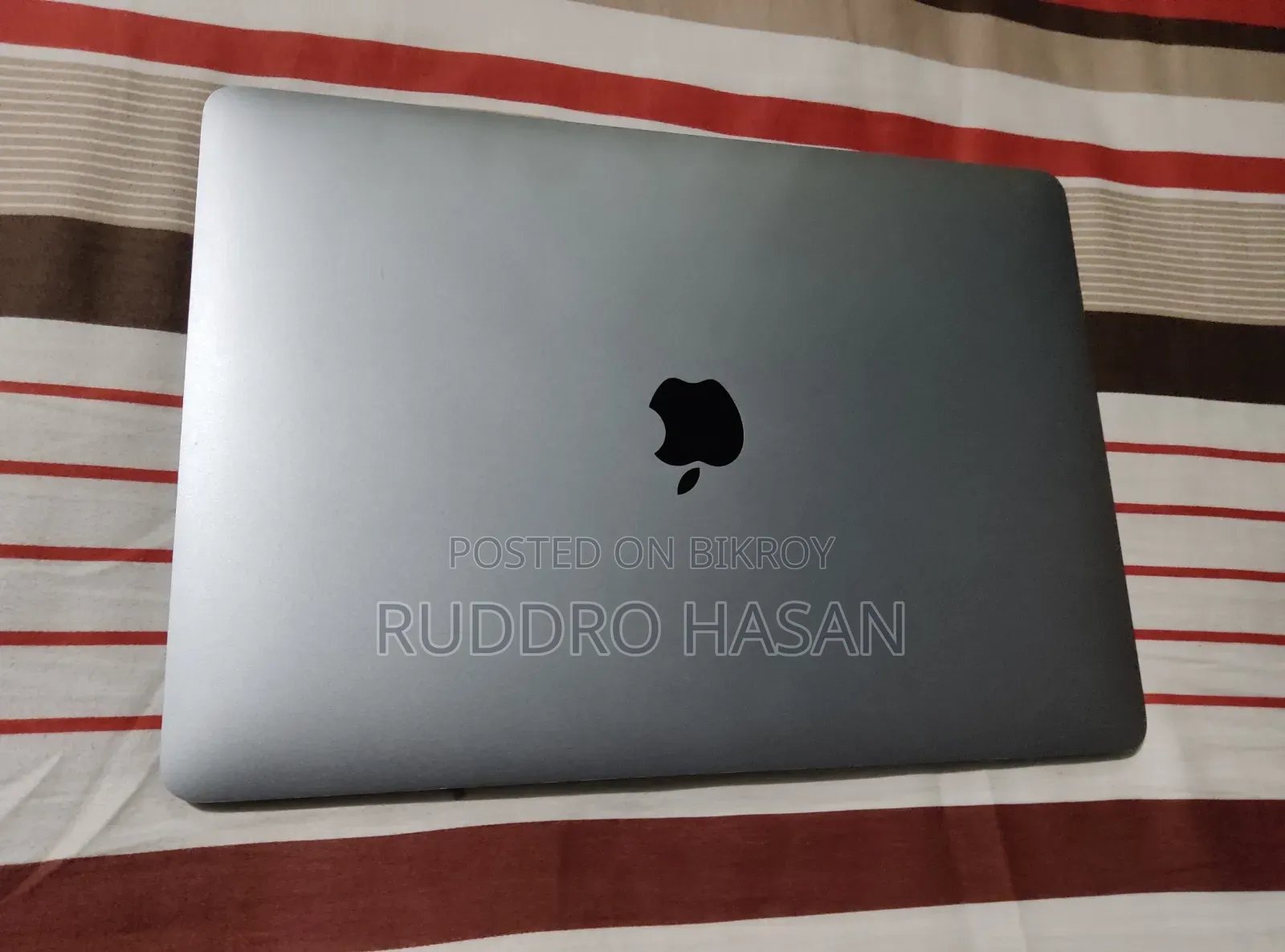 Laptop Apple MacBook Pro 2017 8GB Intel Core I5 SSD 256GB