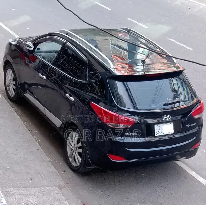 Hyundai Tucson GLS AWD 2011 Black