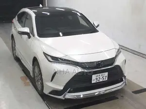 নতুন টয়োটা হ্যারিয়ার জেড ২০২১ পার্ল