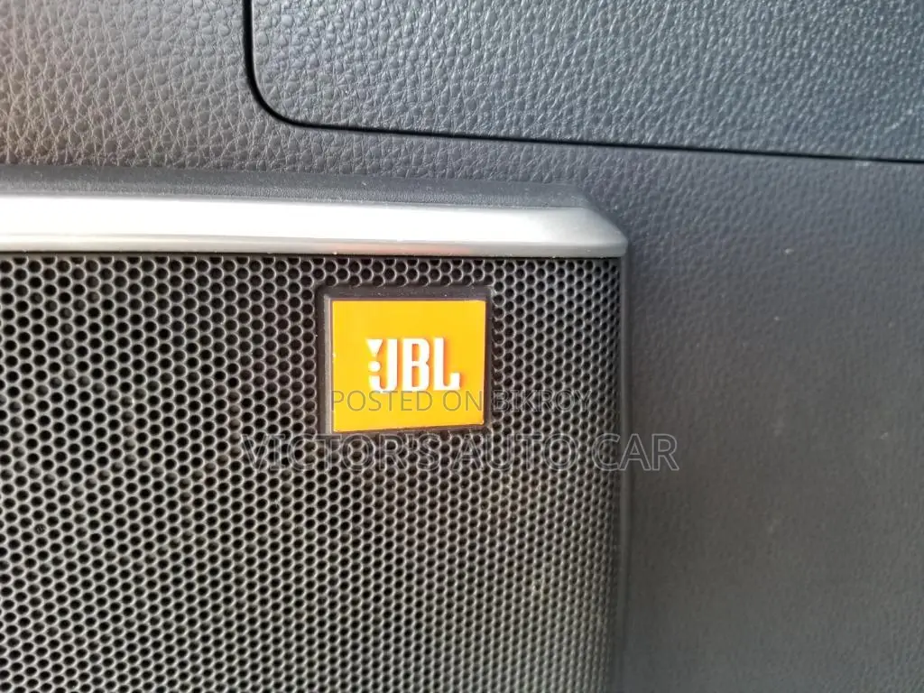 টয়োটা হ্যারিয়ার ২০২০ ব্ল্যাক