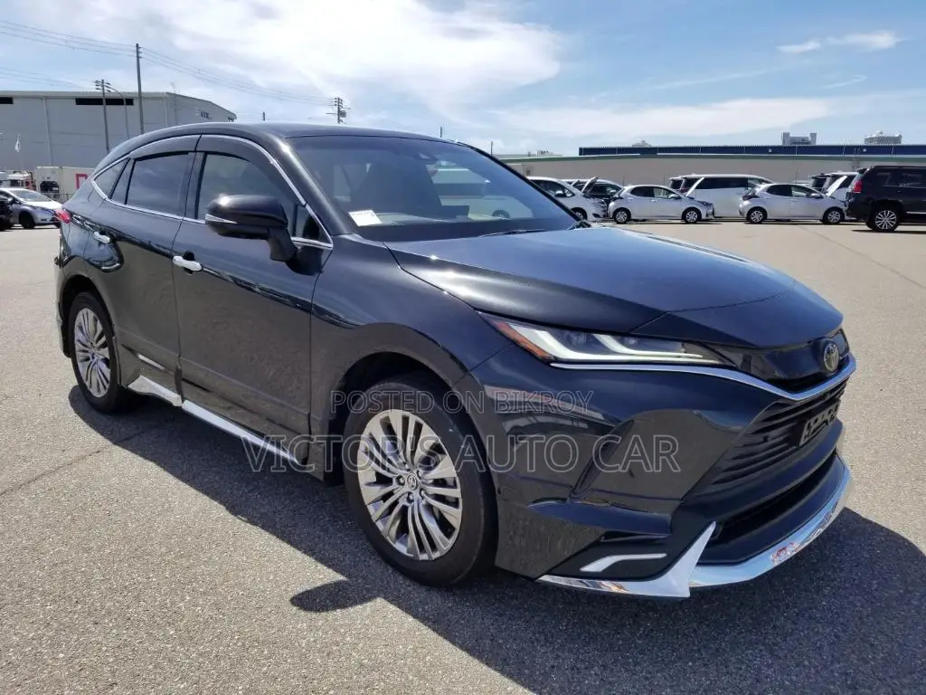 টয়োটা হ্যারিয়ার ২০২০ ব্ল্যাক