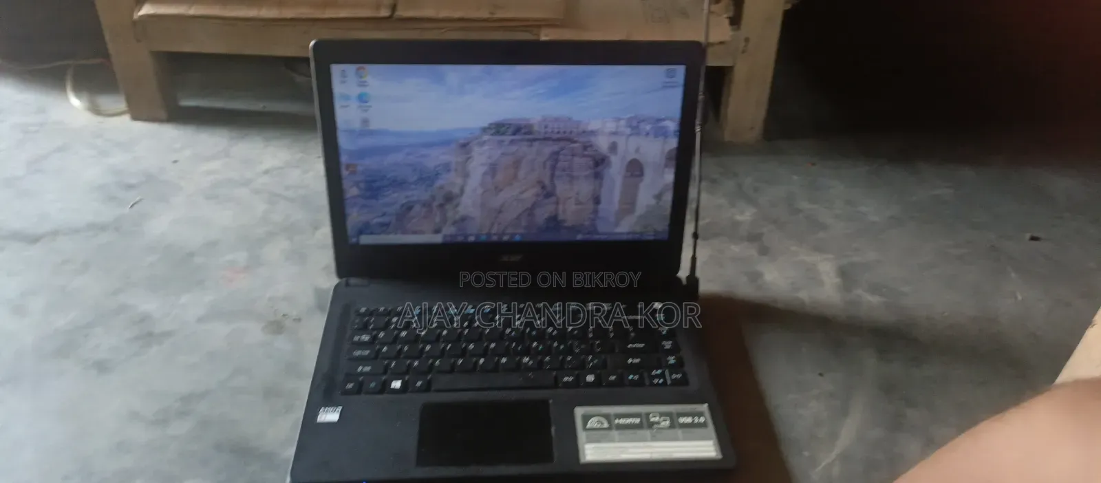 Laptop Acer Aspire ES1-421 6GB eMMC 500GB