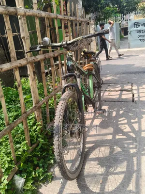 Bicycle in excellent condition. Call