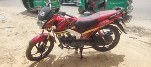 Mahindra Centuro 2020 Red