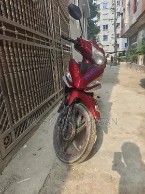 Runner Kite + 110 2022 Red