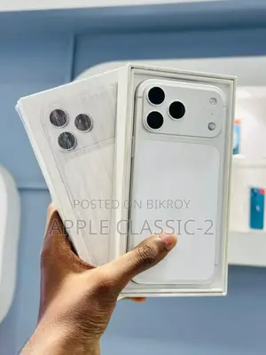 New Apple iPhone 17 Pro Max 256 GB Silver