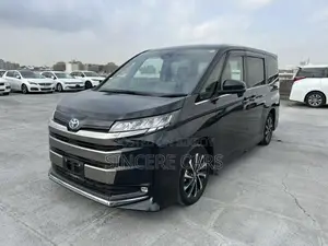 Toyota Noah 2022 Black
