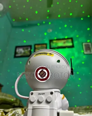 Astronaut Galaxy Nebula Projector Light With Remote Control