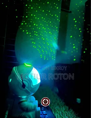 Astronaut Galaxy Nebula Projector Light With Remote Control