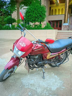 Honda 2007 Red