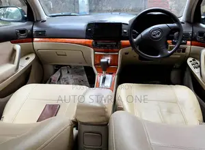 Toyota Premio 2005 Silver