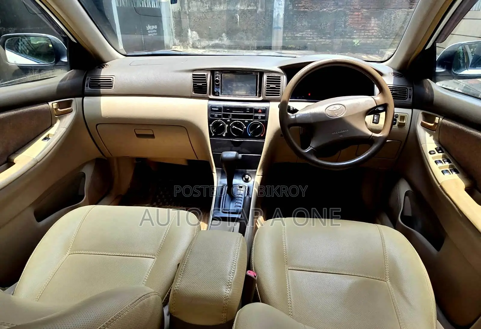 Toyota Corolla 2004 White