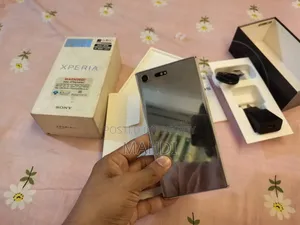 Sony Xperia XZ Premium 64 GB Silver