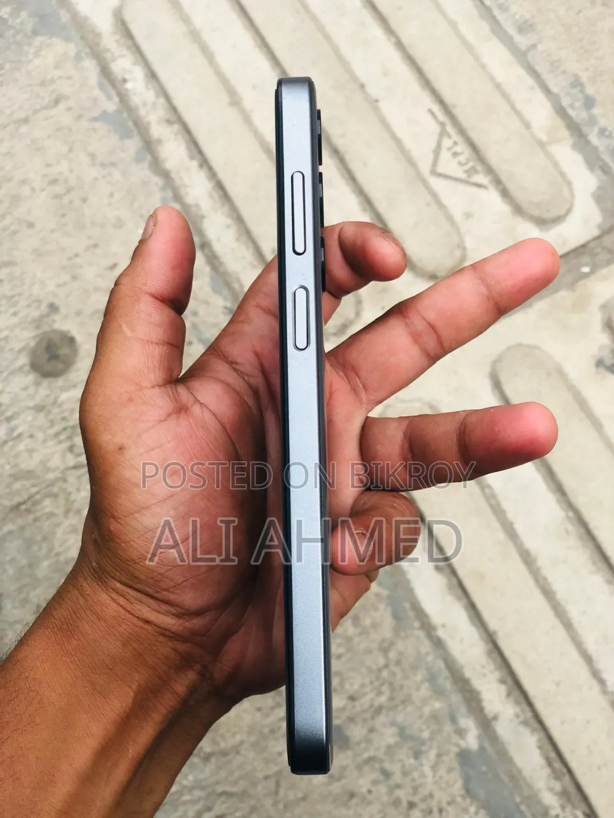 Samsung Galaxy M35 128 GB Gray