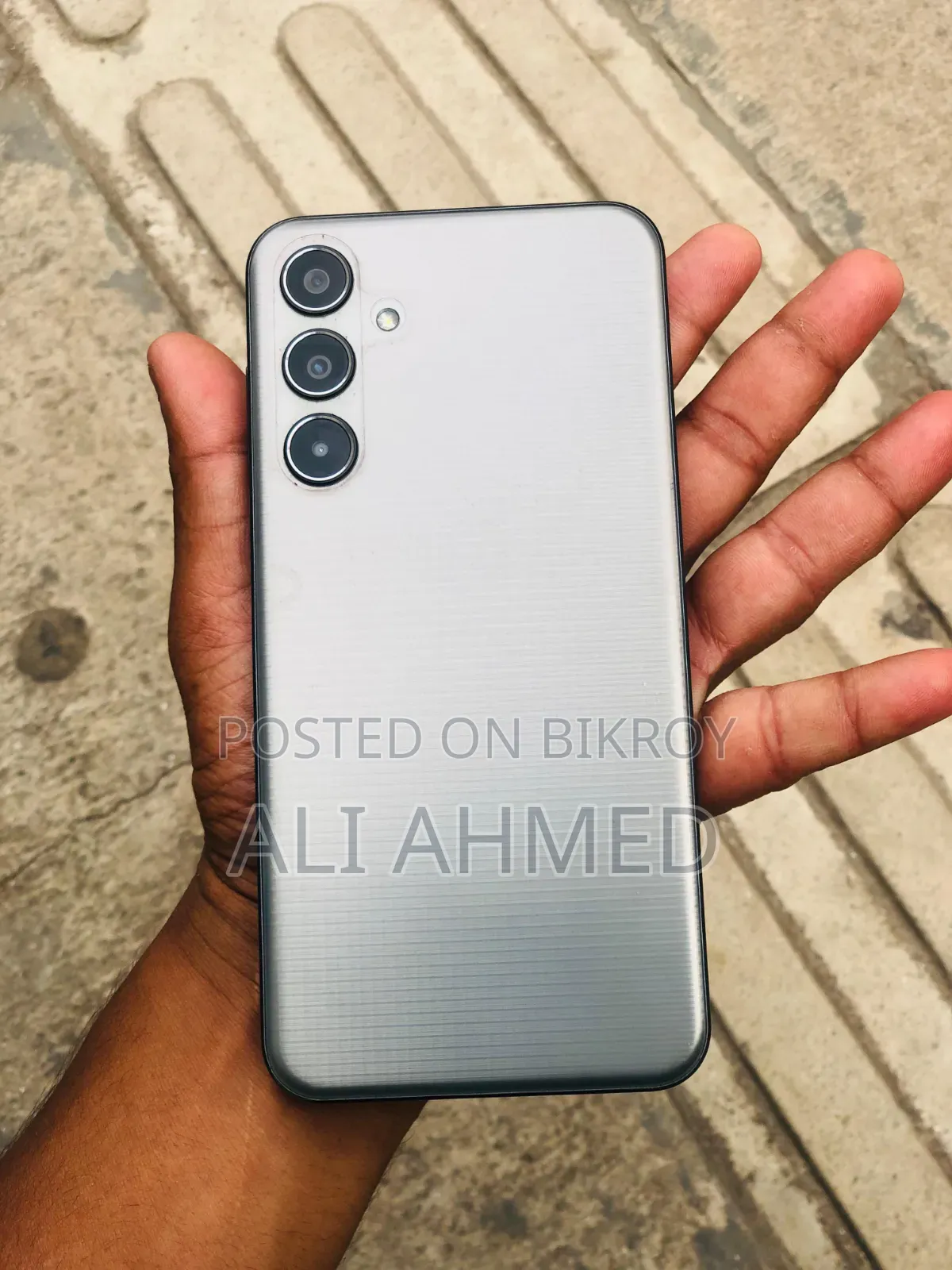 Samsung Galaxy M35 128 GB Gray