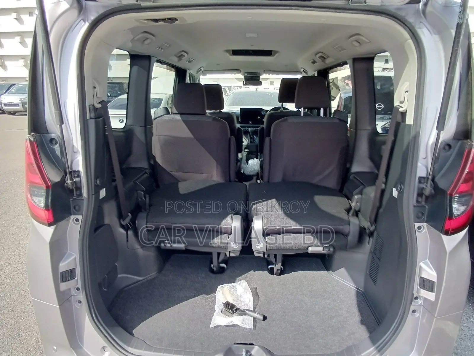 Toyota Noah 2022 Gray