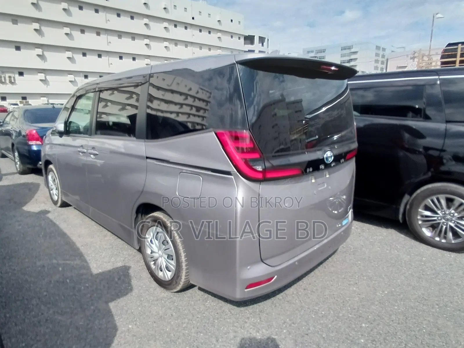 Toyota Noah 2022 Gray