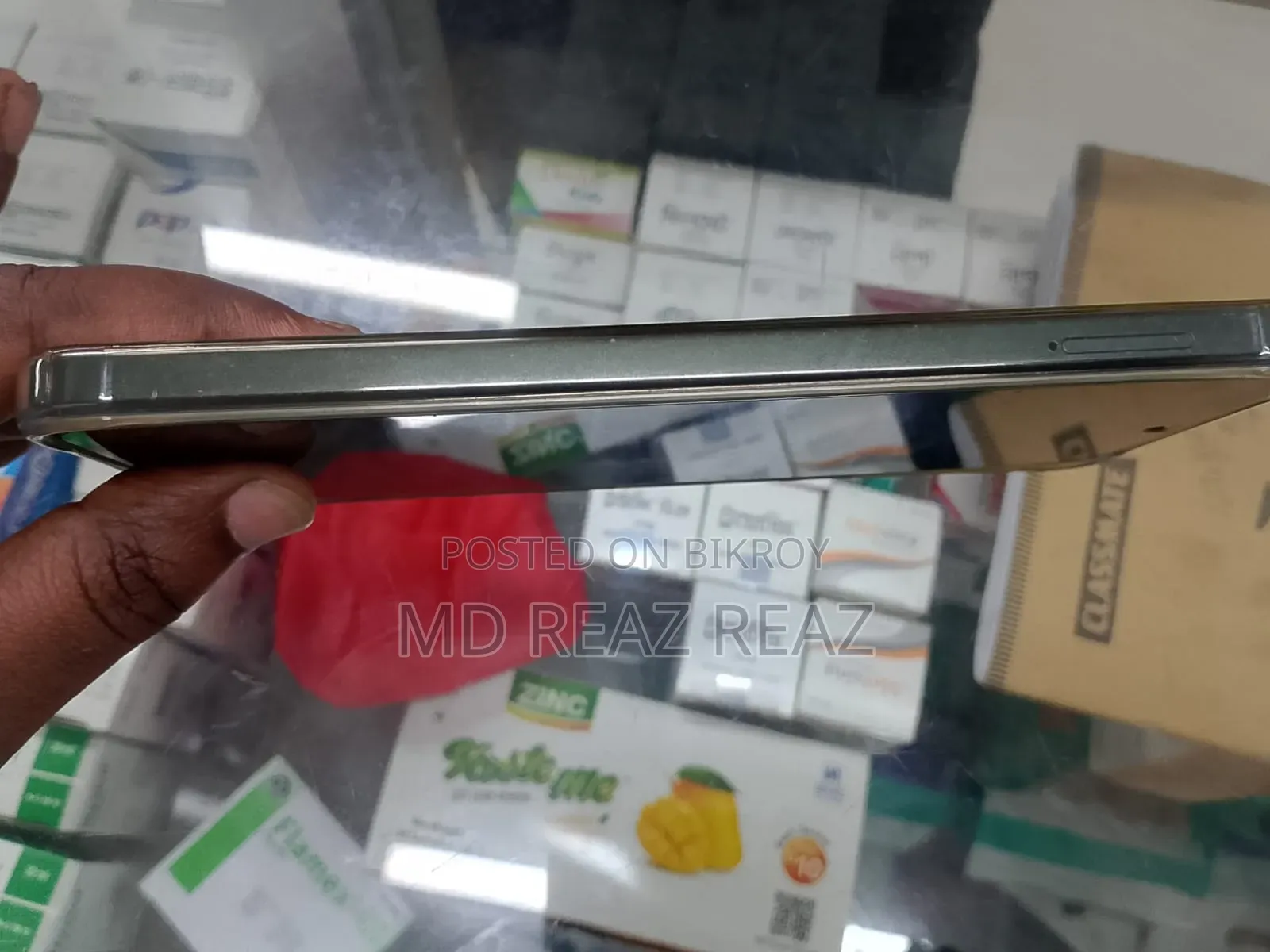 Vivo Y04 256 GB Black