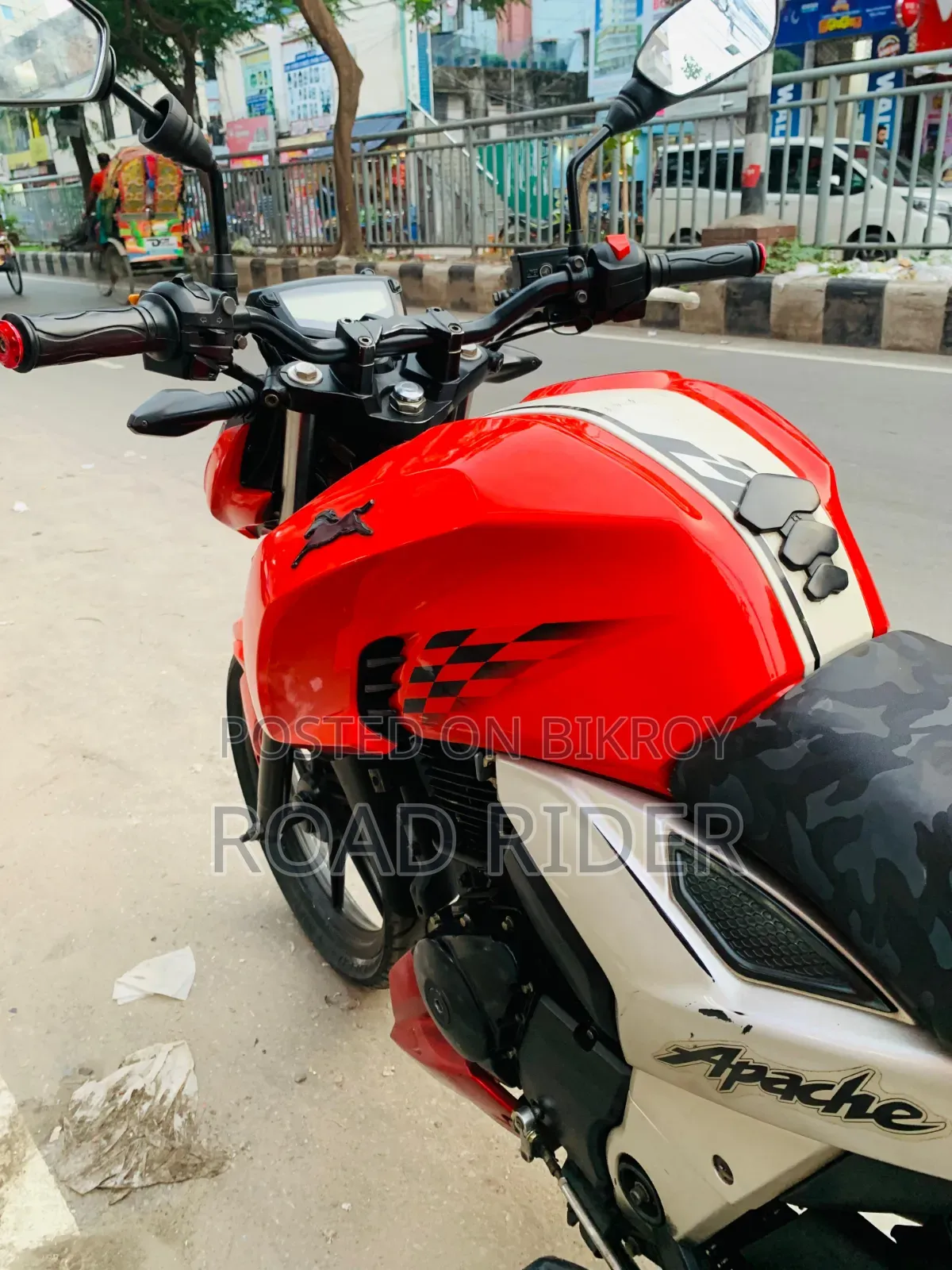 TVS Apache RTR 160 4V 2021 Red