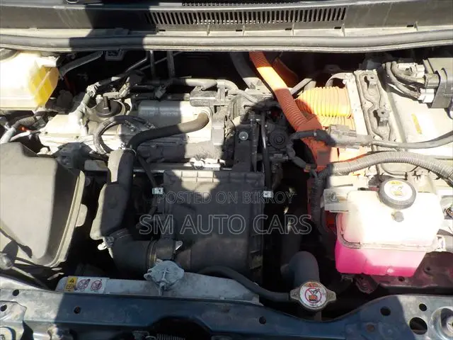 Toyota Esquire 1.8 FWD Hybrid (7 Seater) 2021 Blue