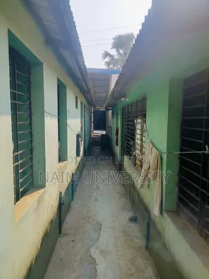 ফার্নিশড ২০-বেডরুম টাউনহাউস/টেরেস বিক্রয় হবে