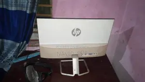 Desktop Computer 8GB AMD Ryzen 5 SSD 256GB
