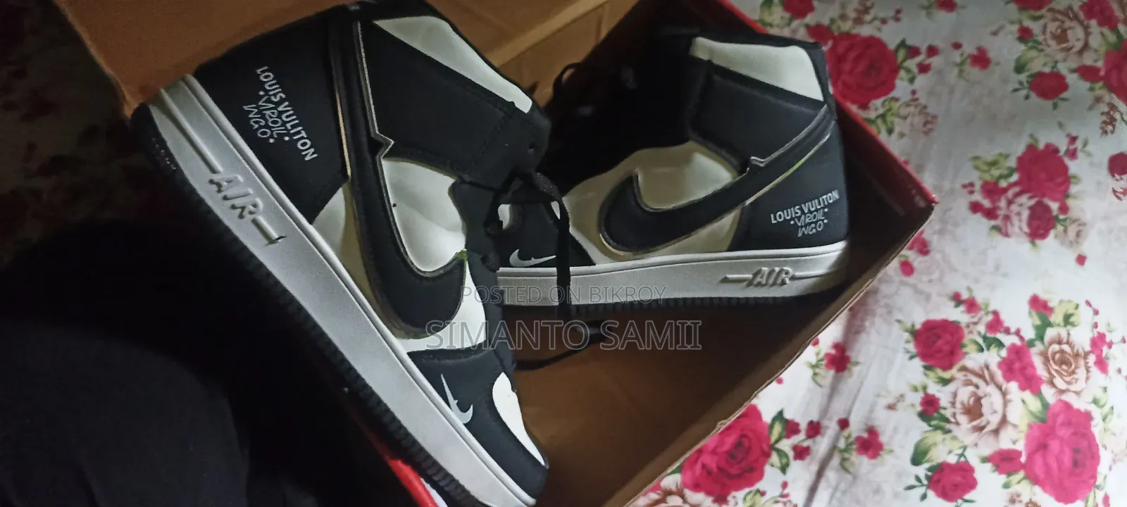 ইন্ডিয়ান স্নিকার্স